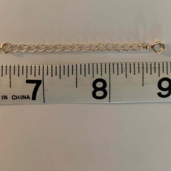 Gold tone initial S bracelet - Picture 5 of 5